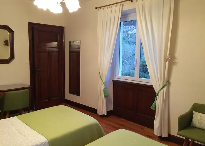 La Maison Du Parc 4*