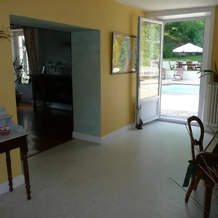 Bed & Breakfast La Maison Du Parc Yzeron