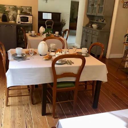 Frühstückspension La Maison Du Parc 4*