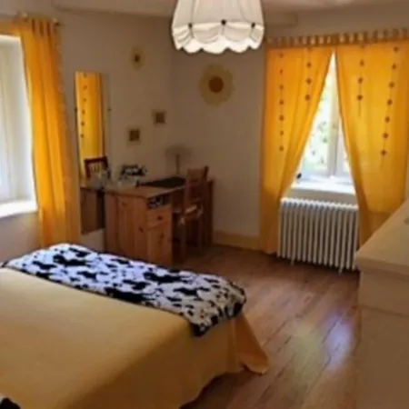 Bed & Breakfast La Maison Du Parc Yzeron