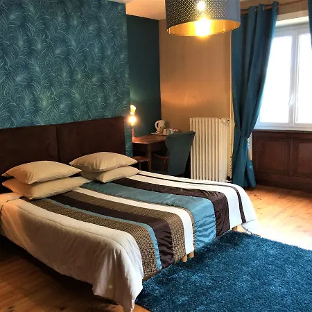 La Maison Du Parc Bed & Breakfast 4*