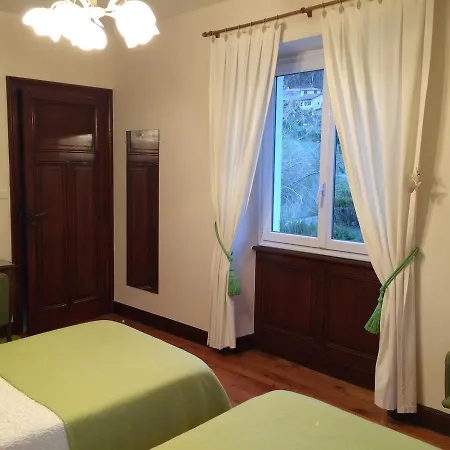 La Maison Du Parc 4*